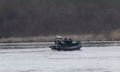 அமெரிக்காவுக்குள் சட்ட விரோதமாக நுழைய முயன்ற இந்தியர்கள் உள்பட 6 பேர் பலி