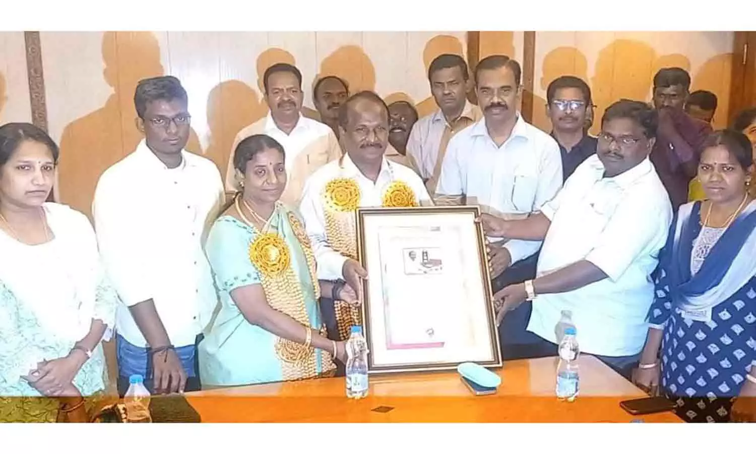 வணிகவரி ஆணையருக்கு பிரிவு உபசார விழா வணிகவரி ஆணையருக்கு பிரிவு உபசார விழா