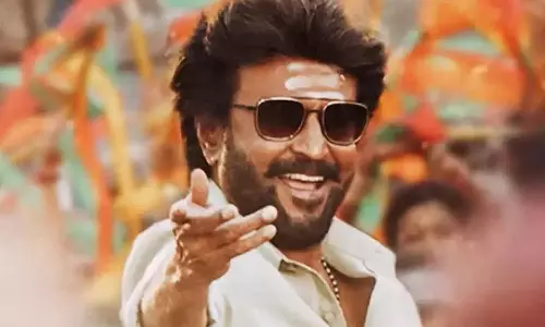 அம்பானி வீட்டு கட்டிடத்தை திறந்து வைத்த ரஜினிகாந்த்