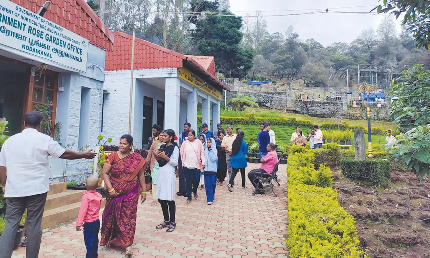 கொடைக்கானல்: கடந்த ஓராண்டில் ரோஸ், பிரையண்ட் பூங்கா வருவாய் ரூ.2.92 கோடி