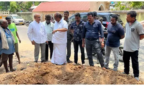 சேதமான குடிநீர் குழாய் உடனடி சீரமைப்பு-கென்னடி எம்.எல்.ஏ. நடவடிக்கை