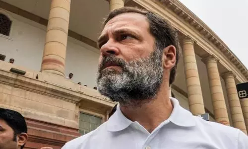 2 ஆண்டு சிறை தண்டனையை எதிர்த்து ராகுல்காந்தி நாளை மேல்முறையீடு செய்கிறார்