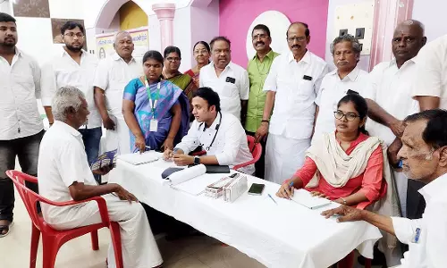 இலவச மருத்துவ முகாம்