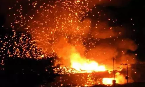 கோவில் திருவிழாவில் பட்டாசு விபத்து- 2 பேர் உடல் கருகினர்