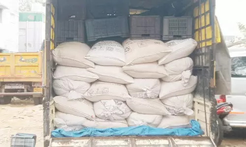 ஆந்திராவுக்கு 2 டன் ரேசன் அரிசி கடத்தல்