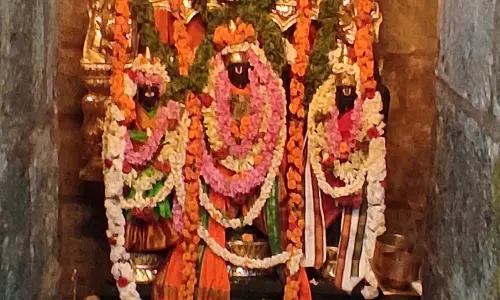 ஓசூர் போஸ் பஜார் கோதண்டராமர்  கோவிலில் திருக்கல்யாண உற்சவம்