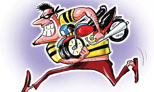 தருமபுரி அரசு மருத்துவமனையில் தொடரும் பைக் திருட்டு