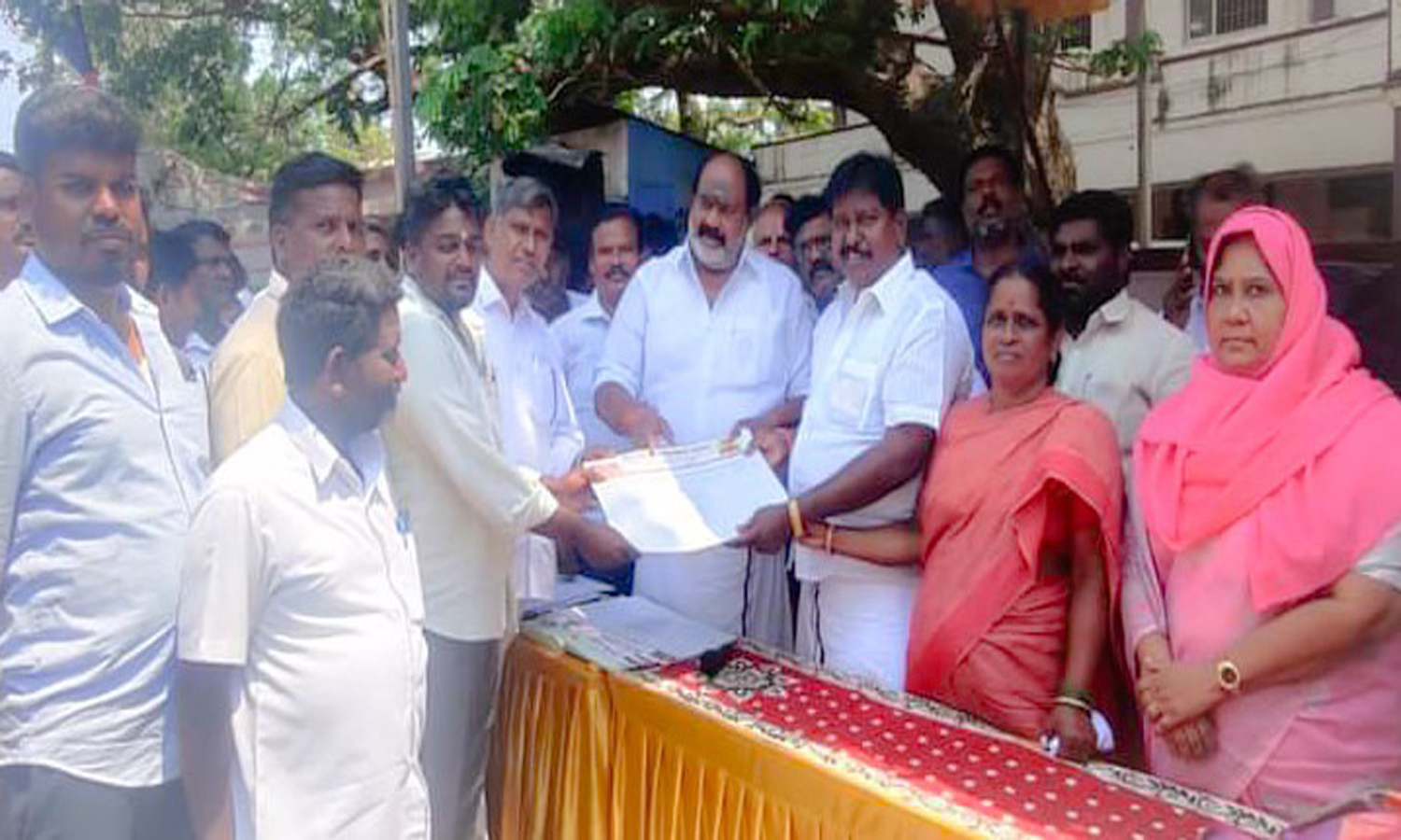 கடலூரில் மாநகர தி.மு.க. சார்பில் திய உறுப்பினர் சேர்க்கை பணிகள் தீவிரம்