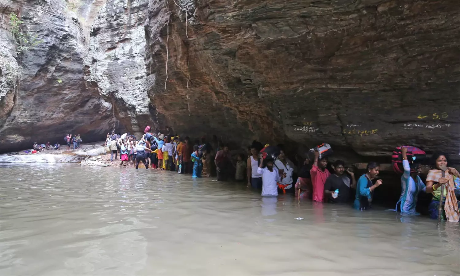 திருமலையில் தும்புரு தீர்த்த முக்கோட்டி உற்சவம் 6-ந்தேதி நடக்கிறது