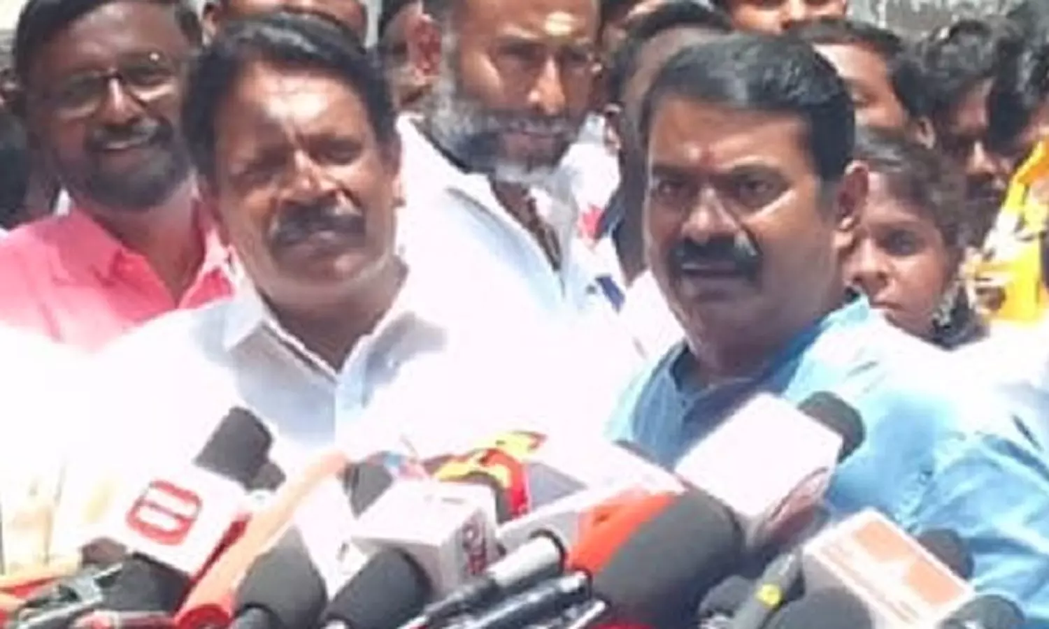 பாதுகாக்கப்பட்ட வேளாண் மண்டலத்தில் நிலக்கரி சுரங்கம் அமைப்பதா?- சீமான் ஆவேசம்