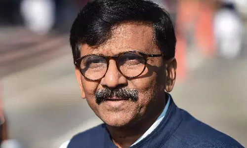 கல்வி தகுதியை பிரதமர் மோடி மறைக்கும் மர்மம் என்ன?: சஞ்சய் ராவத் கேள்வி