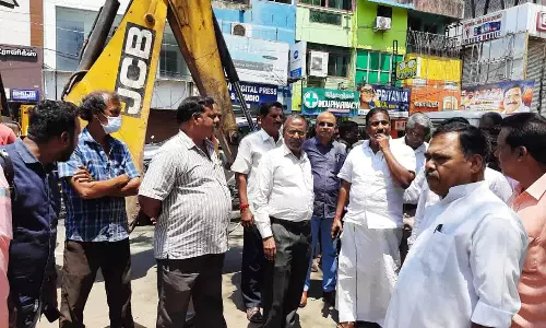 நலத்திட்ட பணிகளில் தொய்வு-நேரு எம்.எல்.ஏ. ஆய்வு