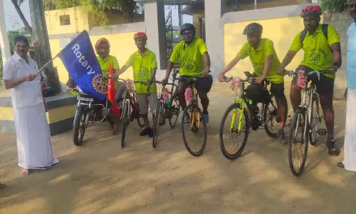 பிளாஸ்டிக் விழிப்புணர்வு சைக்கிள் பேரணி