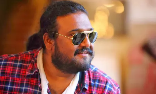 வி செண்டிமெண்டை கைவிட்ட இயக்குனர் சிவா.. இணையத்தில் லீக்கான சூர்யா 42 டைட்டில்