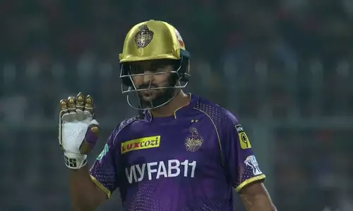 ருத்ர தாண்டவமாடிய ஷர்துல் தாக்குர் - பெங்களூரு வெற்றிபெற 205 ரன்களை இலக்காக நிர்ணயித்தது கொல்கத்தா