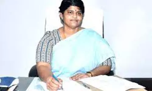 இ-சேவை மையம் மூலம் ஆதரவற்ற விதவை சான்றுகள் பெறலாம்