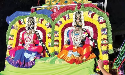 மேட்டூர் சக்தி காளியம்மன், மாரியம்மன் கோவில் திருவிழா