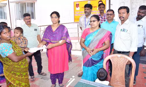 மாற்றுத்திறனாளிகள் சிறப்பு முகாம்