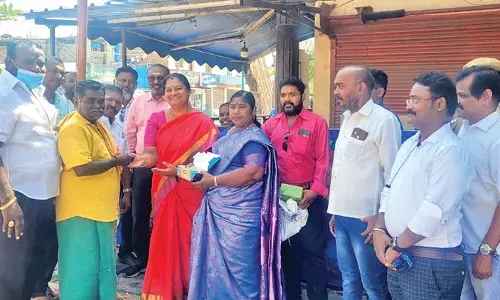 தூத்துக்குடியில் பாரதீய ஜனதா கொடியேற்று விழா