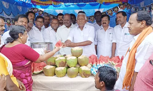 அ.தி.மு.க. சார்பில் தண்ணீர் பந்தல் திறப்பு விழா