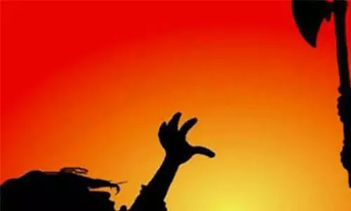 தந்தையை அடித்து கொன்ற மகன்