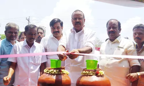 அ.ம.மு.க. சார்பில் தண்ணீர் பந்தல் திறப்பு