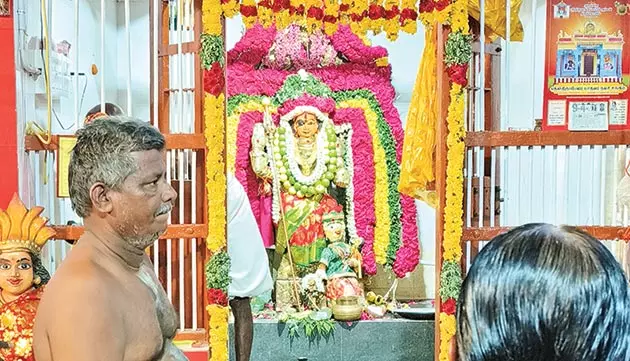 தென்திருப்பேரை இசக்கி அம்மன் கோவில் கொடை விழா தென்திருப்பேரை இசக்கி அம்மன் கோவில் கொடை விழா