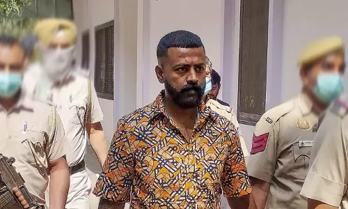 கோடி ரூபாய்க்கு சங்கேத குறியீடு நெய்: கெஜ்ரிவால் பயன்படுத்தியதாக சுகேஷ் சந்திரசேகர் தகவல்