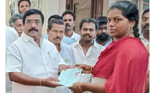 பயனாளிகளுக்கு ரூ.55 லட்சம் நிதி-எதிர்கட்சி தலைவர் சிவா எம்.எல்.ஏ. வழங்கினார்