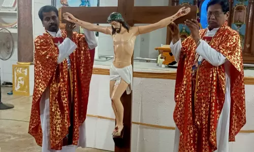 ஏலாக்குறிச்சி அடைக்கல அன்னை ஆலயத்தில் பெரிய வெள்ளி வழிபாடு