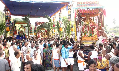 திருப்பரங்குன்றத்தில் இன்று விமரிசையாக நடந்த முருகப்பெருமான்-தெய்வானை திருக்கல்யாணம்