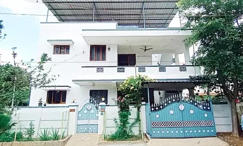 பொதுப்பணித்துறை செயற்பொறியாளர் வீட்டில் முக்கிய ஆவணங்கள் சிக்கின