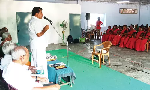 விளாங்காட்டூரில் மனவளக்கலை பயிற்சி நிறைவு விழா