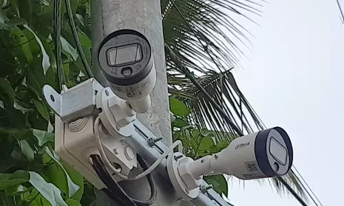 திருமலைநாயக்கன்பாளையத்தில் குற்ற நடவடிக்கைகளை கண்காணிக்க காமிராக்கள் பொருத்தம்