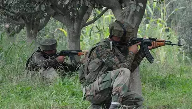 ஜம்மு காஷ்மீரில் பாகிஸ்தான் பயங்கரவாதி சுட்டுக்கொலை ஜம்மு காஷ்மீரில் பாகிஸ்தான் பயங்கரவாதி சுட்டுக்கொலை