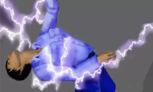 கள்ளக்குறிச்சி அருகே  மின்சாரம் தாக்கி விவசாயி சாவு