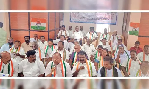 நாங்குநேரியில் 15-ந்தேதி  ரெயில் மறியல் போராட்டம்- கிழக்கு மாவட்ட காங்கிரஸ் அறிவிப்பு