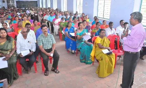 குமரி மாவட்டத்தில் 2 மையங்களில் பிளஸ்-2 விடைத்தாள் திருத்தும் பணி தொடங்கியது