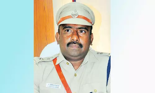 போலீஸ் நிலையத்தில் ஆய்வு செய்த சூப்பிரண்டு