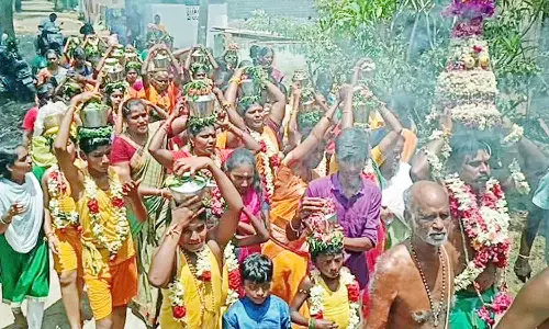 பாபநாசம் சுந்தர காளியம்மன் கோவிலில் பால்குட ஊர்வலம்