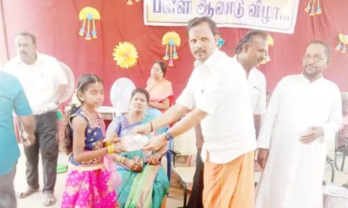 பல்வேறு போட்டிகளில் வெற்றிபெற்ற மாணவ- மாணவிகளுக்கு பரிசு