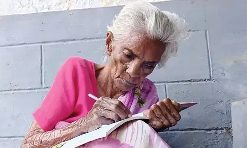 100க்கு 97 மதிப்பெண்கள் எடுத்த மூதாட்டி-  108 வயதிலும் படிப்பில்  ஆர்வம் காட்டியது எப்படி? மனம் திறந்த பேட்டி