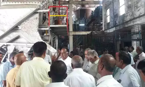 அமராவதி சர்க்கரை ஆலையில் அரவை தொடங்க இளஞ்சூடு ஏற்றும் விழா