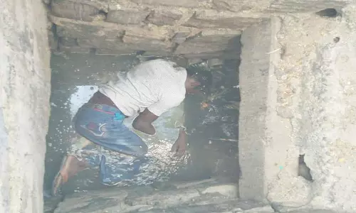 சாக்கடை கால்வாயில் பிணமாக கிடந்தவர் அரக்கோணம் தொழிலாளி