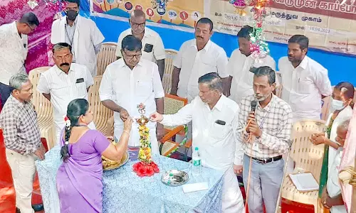 ஊரணிபுரத்தில், வருமுன் காப்போம் சிறப்பு மருத்துவ முகாம்