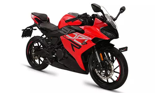 மோட்டார்சைக்கிளுக்கு ரூ. 55 ஆயிரம் விலை குறைப்பு - கீவே வெளியிட்ட சூப்பர் அறிவிப்பு!