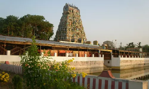 அருள்மிகு ஸ்ரீதிருக்கருகாவூர் கர்ப்பரட்சாம்பிகை திருக்கோவில்