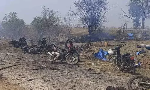 மியான்மரில் ராணுவ வான்வழி தாக்குதலில் 100 பேர் பலி