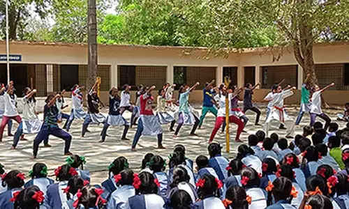 தற்காப்பு கலை பயிற்சி பரிசளிப்பு விழா