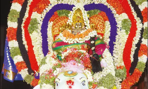 உறையூர் வெக்காளியம்மன் கோவில் சித்திரை தேரோட்டம் நாளை மறுநாள் நடக்கிறது